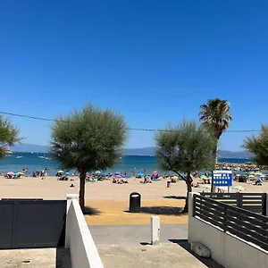 En La Playa. Free Parking. Free Wifi Apartamento L' Escala